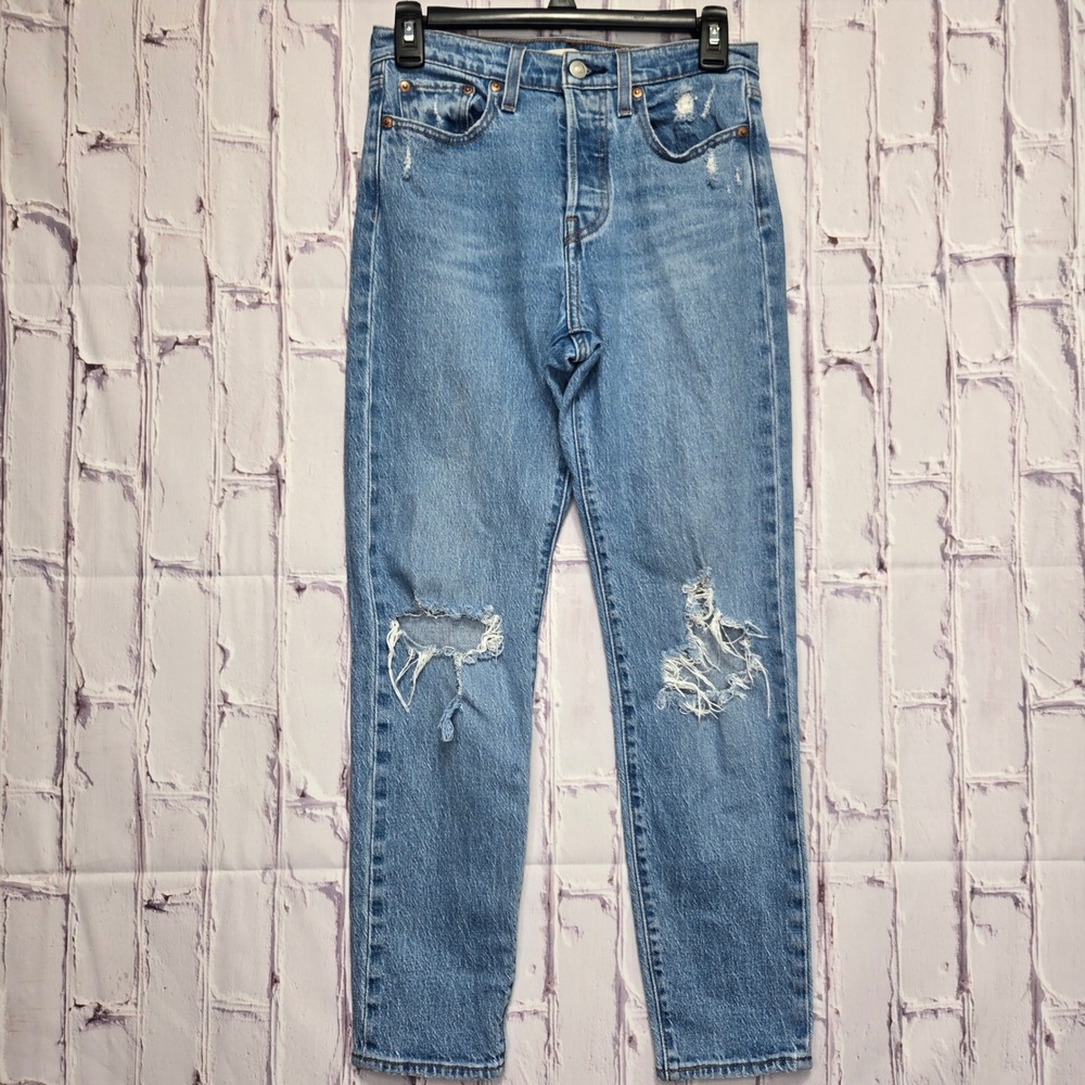 Levis 501 Premium Wedgie Straight Distressed Denim Blue Jeans Women Sz 26 Big E